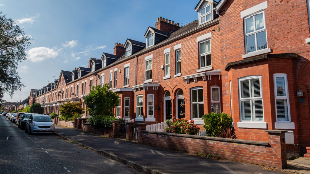 Letting houses